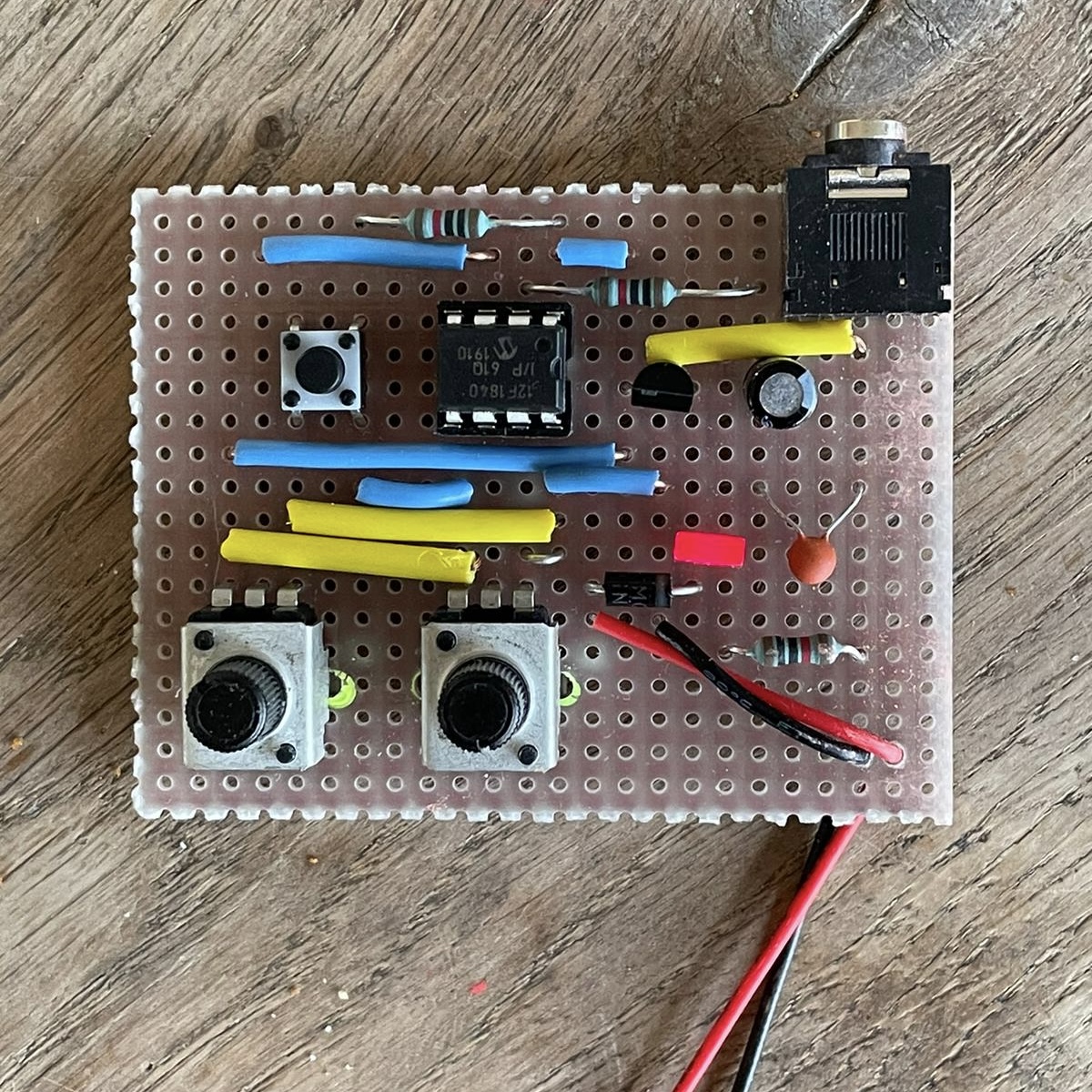 Ondřej Merta’s Ukraine-themed SNR a small diy electronic device with yellow and blue wires